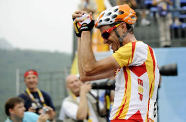 عاجل : الدراج الاسباني سانشيز يحرز لقب سباق الطرق -دراجات في  اولمبياد بكين