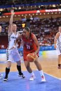 图文-奥运会17日女篮小组赛赛况  突破十分犀利