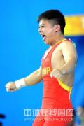 图文-男举56公斤级龙清泉夺冠 表情非常可爱