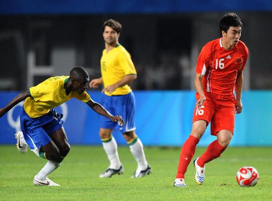 Photo: Brazil defeats host China 3-0 in Olympic men's soccer