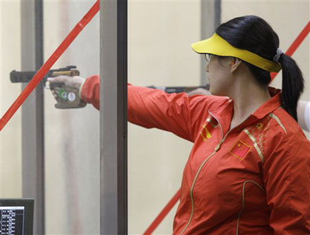 Photo: China's Chen Ying wins Olympic women's 25m pistol gold