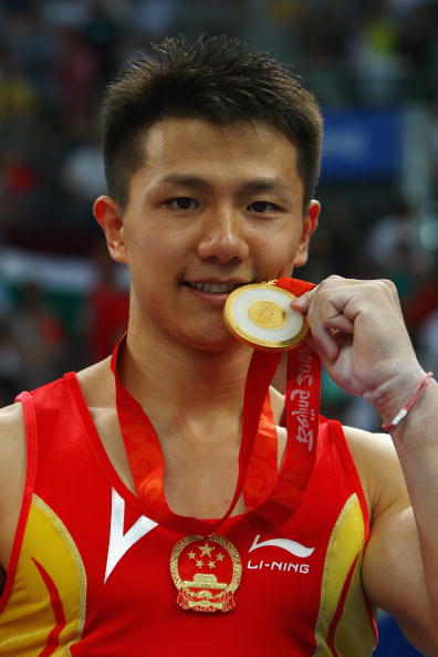 Gym (h) : Chen Yibing sacré aux anneaux