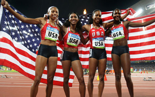 Athlé - Relais 4 x 400 m (F) : Les Américaines en or