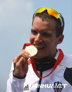 Triathlet Frodeno holt zehntes Gold für Deutschland