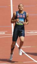 图文-奥运会男子200米预赛 美国华莱士冲过终点