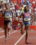 图文-奥运女子200米预赛一高一壮