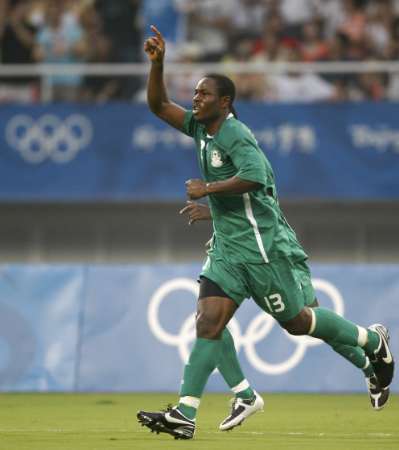 图文-男足半决赛比利时VS尼日利亚 完成破门
