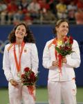 图文-网球女子双打决赛 鲁阿诺和梅迪纳开心的笑容