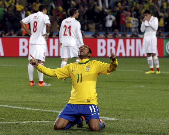 罗比尼奥荣膺FIFA评单场最佳 巴西少侠兑现进