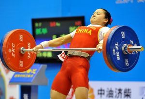中国举重队奥运名单:王明娟力压田源