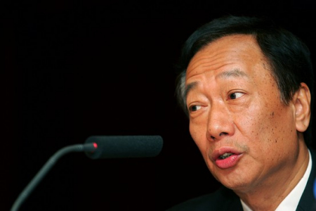 郭台铭:对员工自杀事件有愧富士康不是血汗厂