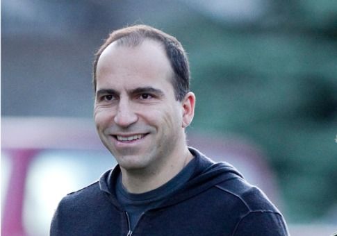 Expedia公司CEO达拉·科斯罗萨西(Dara Khosrowshahi) Expedia公司CEO达拉·科斯罗萨西(Dara Khosrowshahi)