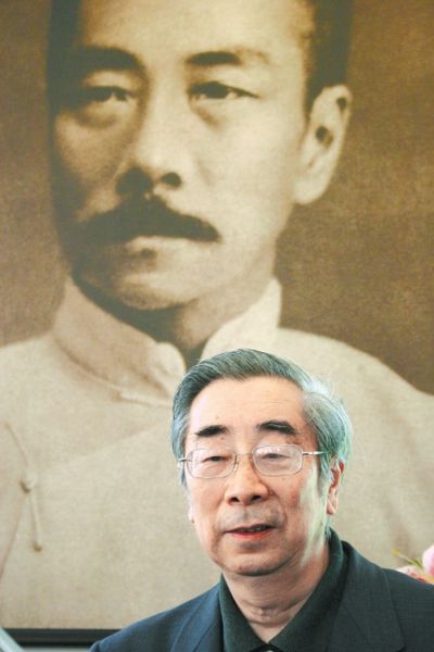 “千万别做空头文学家”,是鲁迅对周海婴的叮嘱。(图据CFP) “千万别做空头文学家”,是鲁迅对周海婴的叮嘱。(图据CFP)
