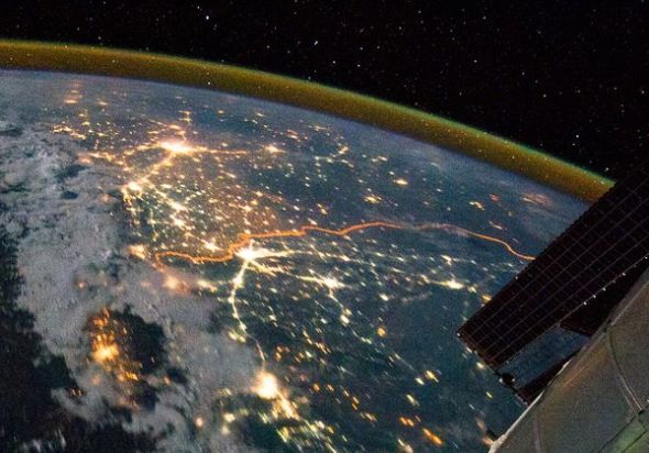 印巴边界夜景(图片来源:nasa)