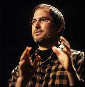 乔布斯1998年12月9日在西雅图的Cause Conference上发表主题演讲。