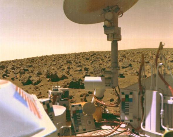 海盗-2号在火星表面拍摄的照片