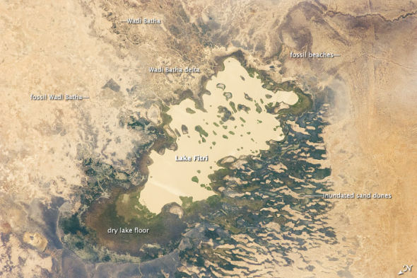 每日卫星照：非洲乍得菲特里湖(图)