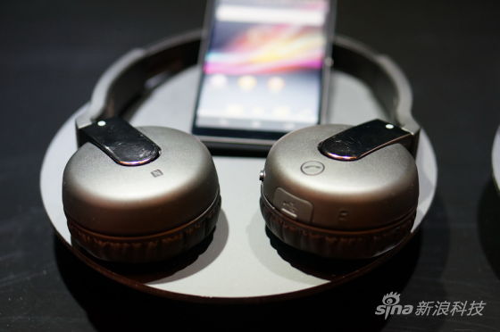 Smart Wireless Headset pro MW1蓝牙耳机