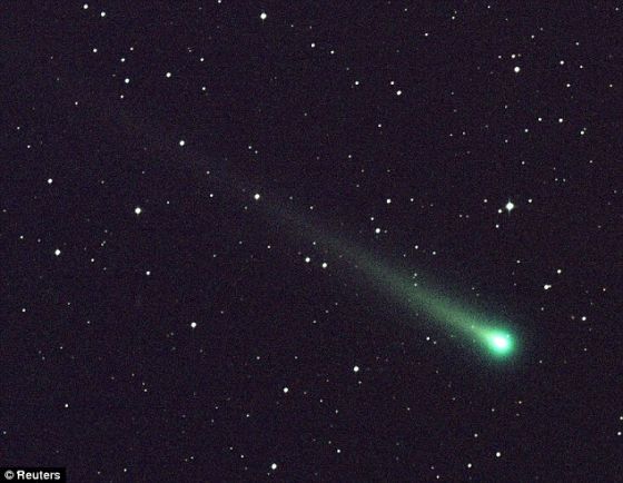 太空标枪可用于收集彗星样本，帮助科学家了解行星如何形成以及地球生命的起源。照片展示了Ison彗星，正在靠近太阳