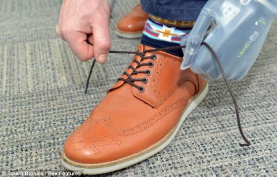 Touch Bionics˾ļ֣ץպϵЬ
