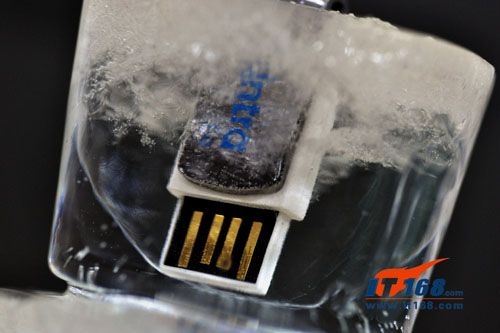 最猥琐测试!冰火毒龙钻折磨芯潮U盘