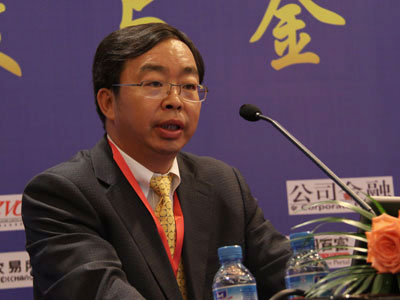 图文:国枫律师事务所合伙人张利国发表演讲_创