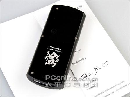 mobiado Luminoso 贵族典范Mobiado万元蓝宝石3G手机评测(3)