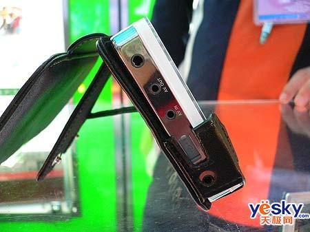 �۸��иߵͲ�ͬ��λ��MP4���������ƴ(6)