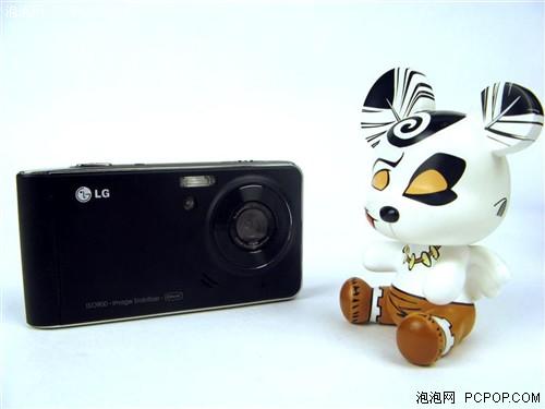 3寸触摸大屏LG专业拍照手机KU990试用(2)