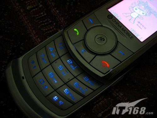 超值金属滑盖三星200万像素J618试用(2)