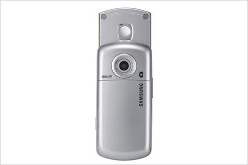 �Ӿ����⾳������AMOLED�����ֻ�W2400