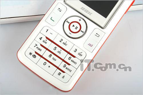 音乐专属天使步步高音乐手机i528评测(2)