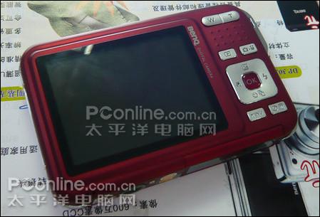 洋牌子DC终遇劲敌全球最薄相机不到1K5