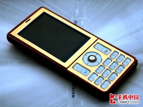 低端闪亮新品 步步高实用直板机i388评测(2)_手机