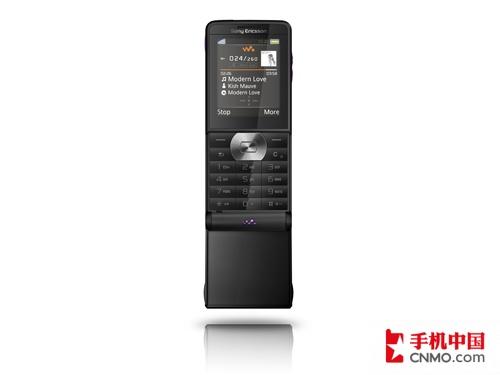 索尼爱立信首款下翻盖手机W350官方图赏(2)