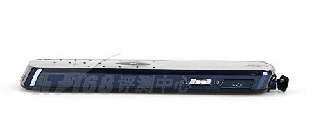 ����������Ħ������ROKRE8�ֻ�����(3)