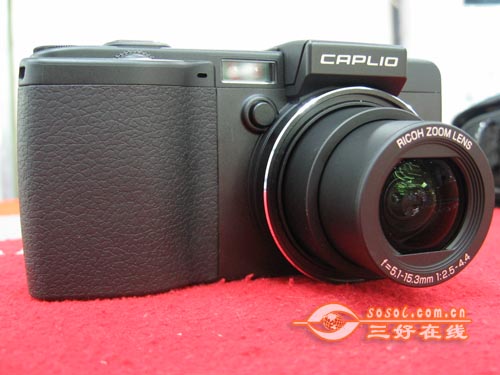 只给单反当垫背理光旗舰GX100仅3450元