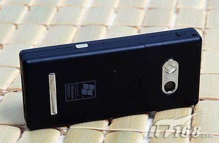 实用主义夏新直板智能E72跌破千元
