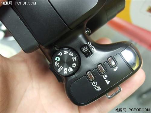 12倍长焦光学防抖柯达Z712仅售1570元