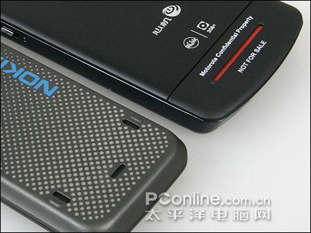 ��������ŵ����5310XM��Ħ��E8�Ա�(4)