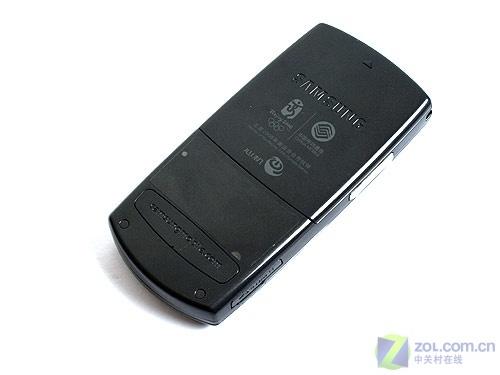 为奥运定制三星简约滑盖手机J708评测(3)