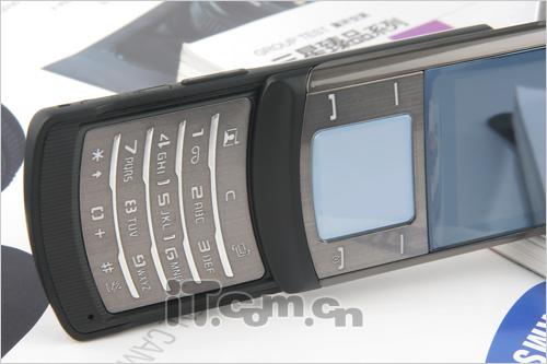U900