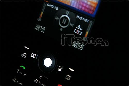 引领3G新世界三星轻薄直板手机L288评测(8)
