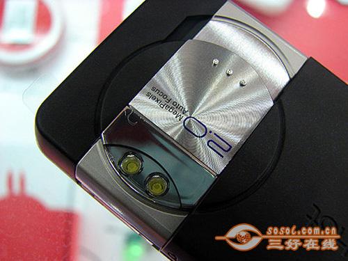 广受关注1500元内各类型超值手机汇总(9)