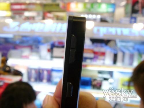 新添TV-OUT功能4G昂达VX757+卖549元