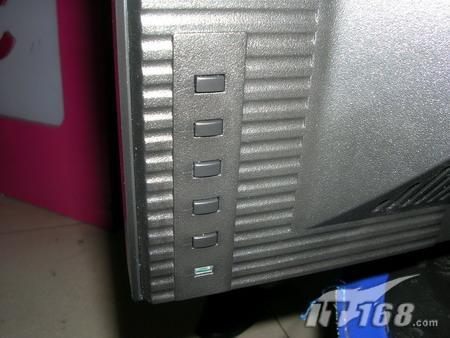 最低1588元22英寸大屏液晶显示器抱回家(7)