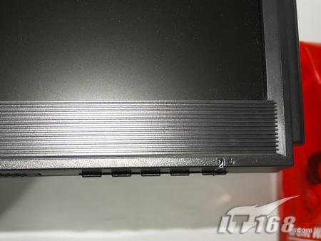 最低1588元22英寸大屏液晶显示器抱回家(9)