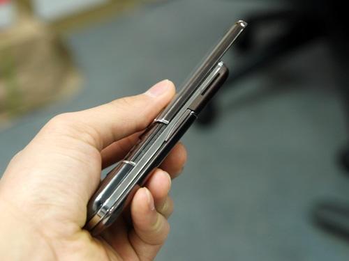 极致奢华诺基亚滑盖精品8800Arte欣赏(3)