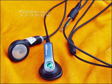 索尼爱立信W350i开箱全过程(5)