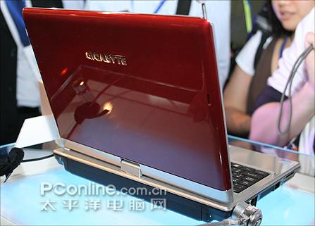 45634 英特尔发布Atom处理器展出数十款相关产品(2)